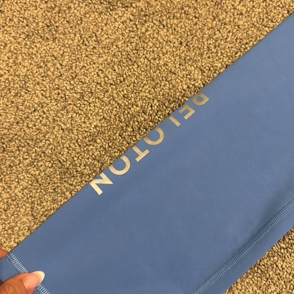 NWT Lululemon x Peloton Wunder Train High-Rise Crop with Pockets 23" Pool Party - Picture 3 of 6